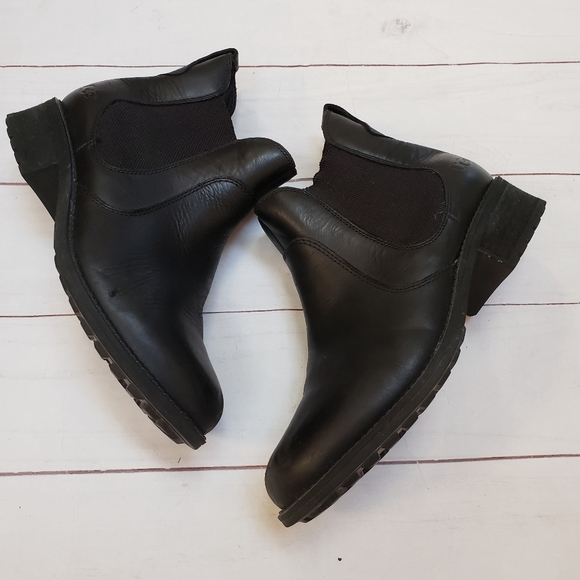 UGG Shoes - UGG Black Chelsea Ankle Boots